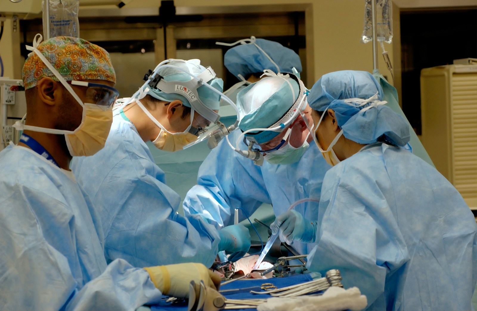 Surgery Center Medical Waste Management: Handling Multiple Waste Streams Under One Program